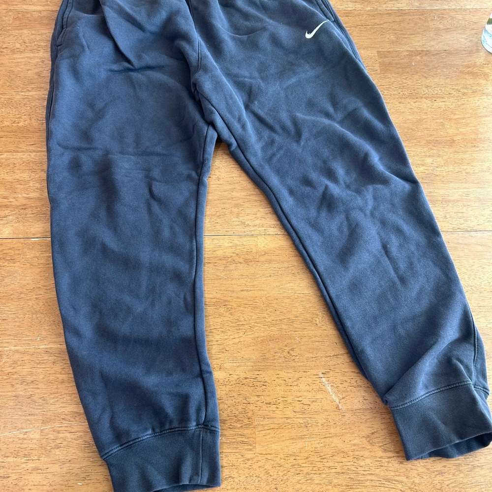 Nike Charcoal Gray Fleece Jogger Sweatpants L Drawstring Athleisure Pants
